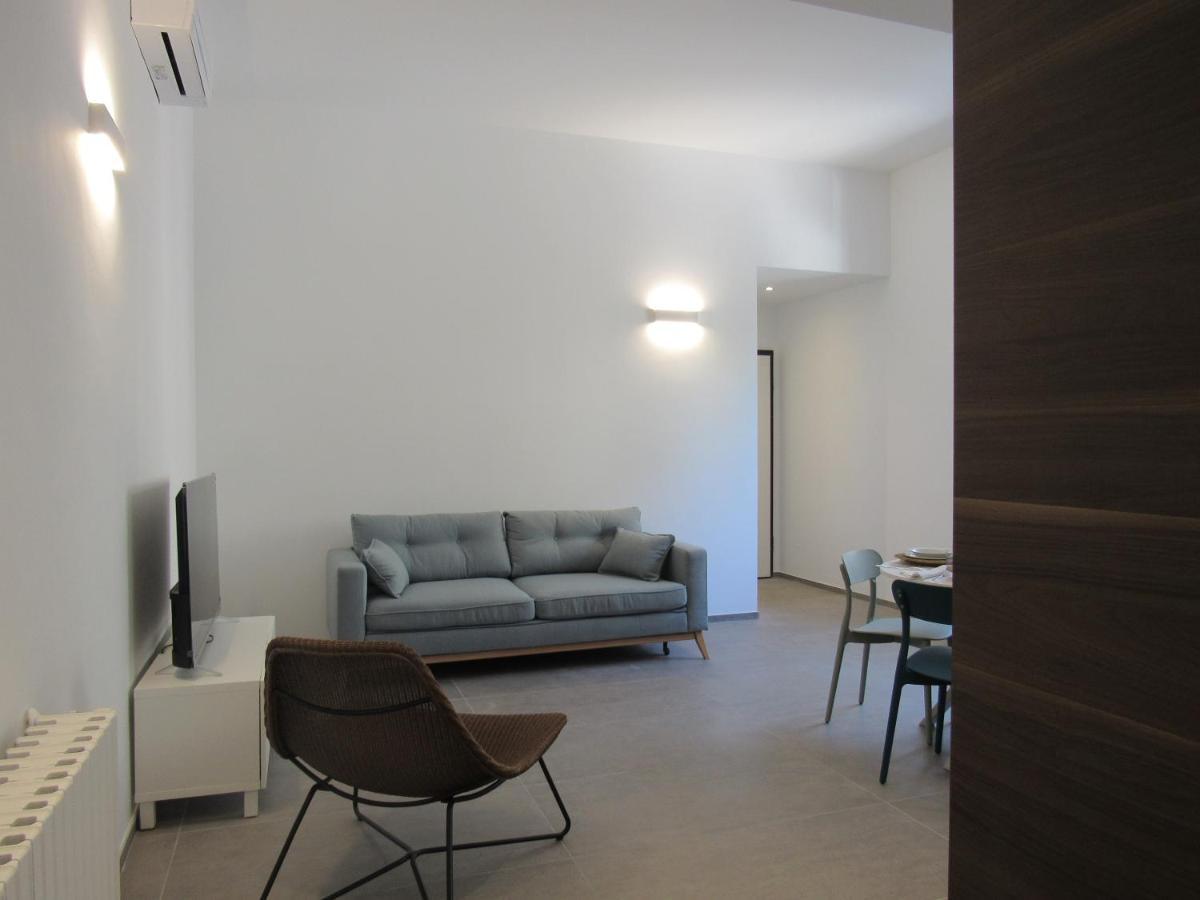 Make A Wish - Near The Center With Private Parking Apartment Como Bagian luar foto