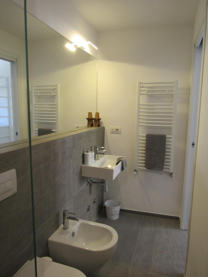 Make A Wish - Near The Center With Private Parking Apartment Como Bagian luar foto
